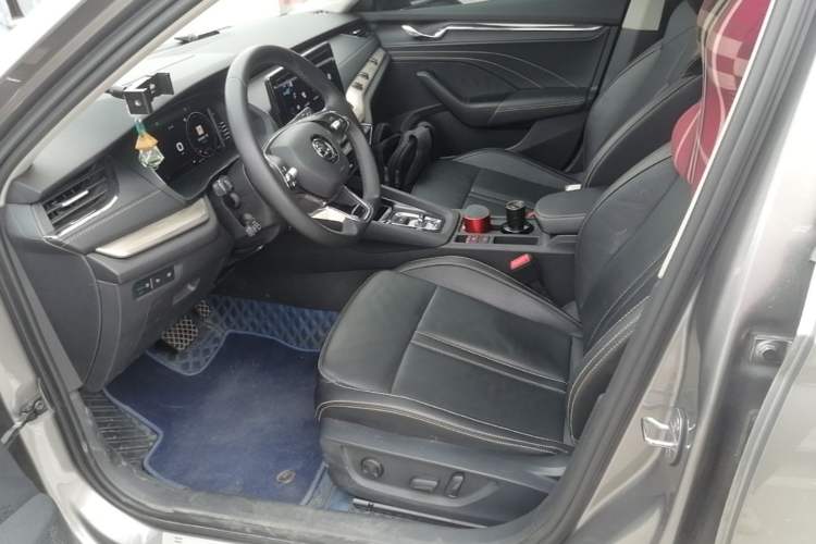Used Skoda Octavia 2021 PRO TSI280 DSG Prestige Edition Left Front Seat