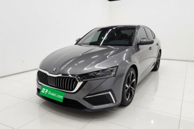Skoda Octavia 2021 PRO TSI280 DSG Prestige Edition de segunda mano