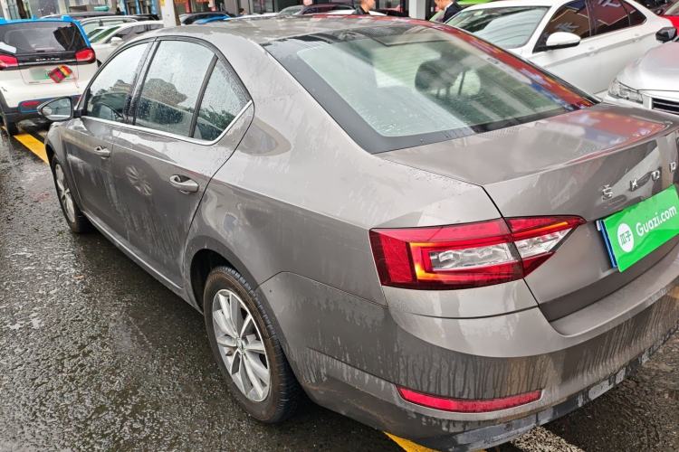 Used Skoda Octavia 2021 1.5L Automatic Comfort Edition Rear Left 45 Deg