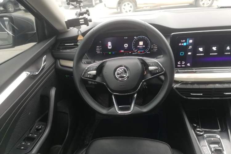 Used Skoda Octavia 2021 PRO TSI280 DSG Prestige Edition Steering Wheel