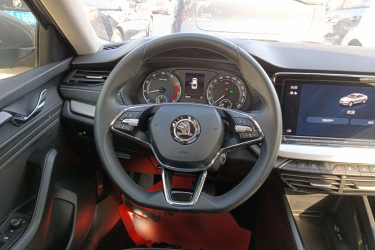 Used Skoda Octavia 2021 PRO TSI280 DSG Luxury Edition Steering Wheel