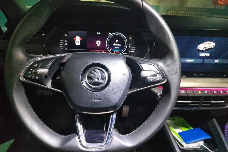 Used Skoda Octavia 2021 PRO TSI280 DSG Prestige Edition Steering Wheel