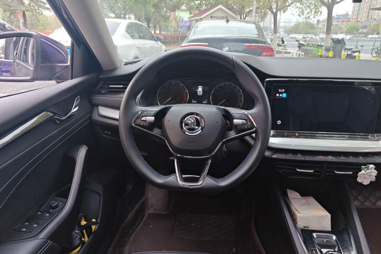 Used Skoda Octavia 2021 PRO TSI280 DSG Luxury Edition Steering Wheel