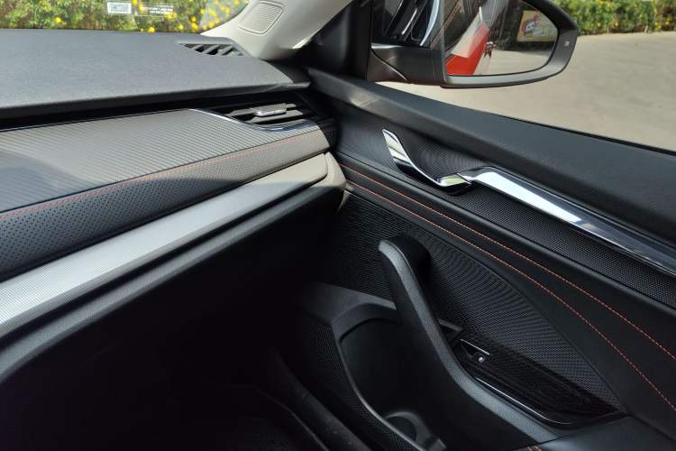 Used Skoda Octavia 2021 PRO TSI280 DSG Flagship Edition Interior 3