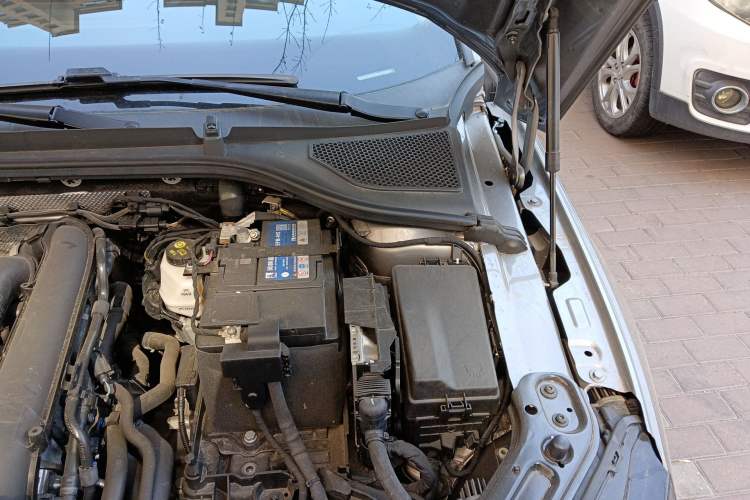 Used Skoda Octavia 2021 PRO TSI280 DSG Luxury Edition Engine Bay Left