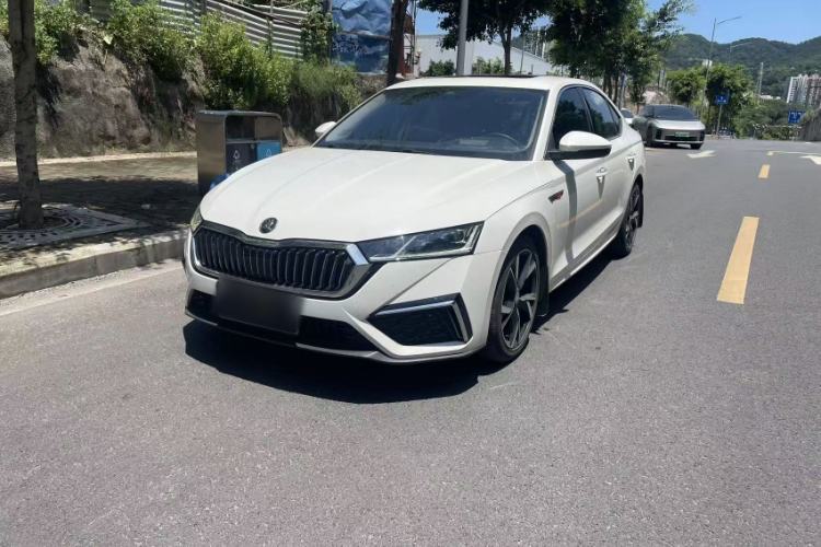 Used Skoda Octavia 2021 PRO TSI280 DSG Prestige Edition Guazi used car, China used car export, Used car for sale, Used Skoda cars, Cheapest cars for sale