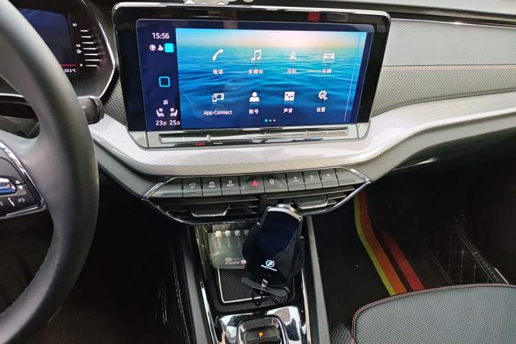 Used Skoda Octavia 2021 PRO TSI280 DSG Flagship Edition Audio And AC Panel