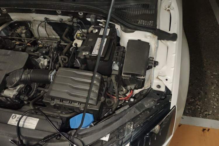 Used Skoda Octavia 2021 1.5L Automatic Comfort Edition Engine Bay Left