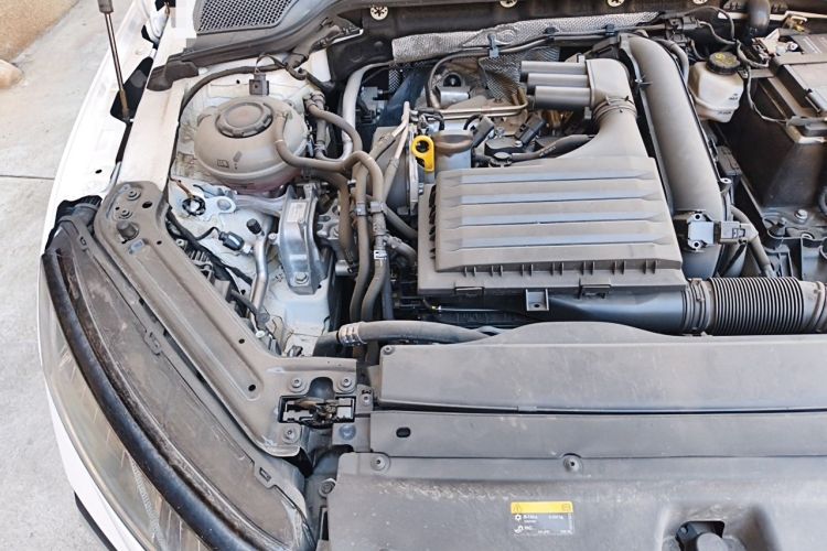 Used Skoda Octavia 2021 PRO TSI280 DSG Luxury Edition Engine Bay Right