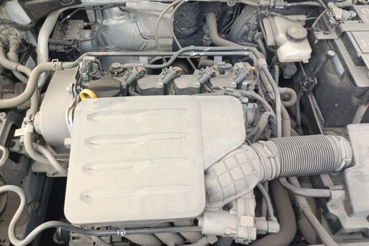 Used Skoda Octavia 2021 1.5L Automatic Comfort Edition Engine Bay