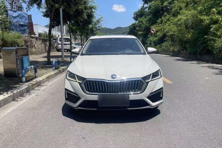 Used Skoda Octavia 2021 PRO TSI280 DSG Prestige Edition Exterior 4