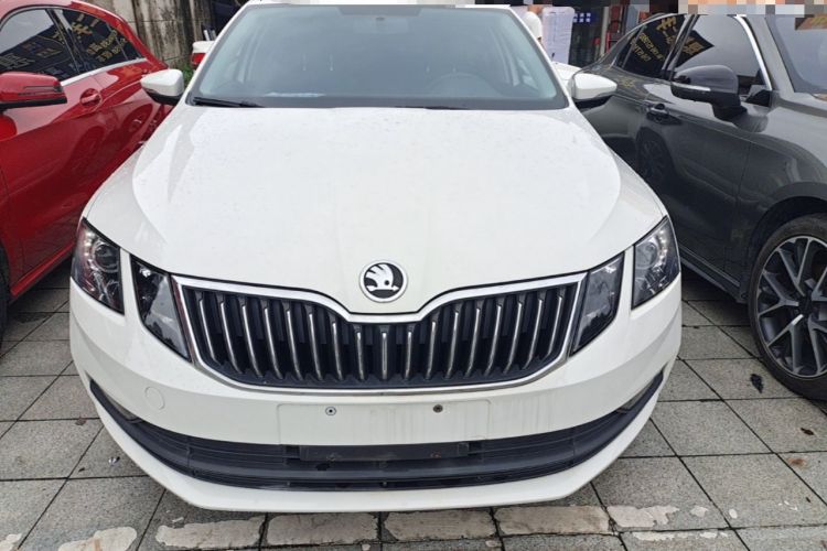 Used Skoda Octavia 2021 1.5L Automatic Comfort Edition Front