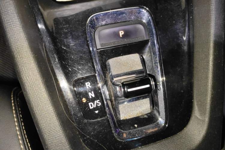 Used Skoda Octavia 2021 PRO TSI280 DSG Prestige Edition Gear Lever