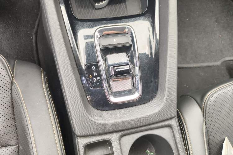 Used Skoda Octavia 2021 PRO TSI280 DSG Prestige Edition Gear Lever
