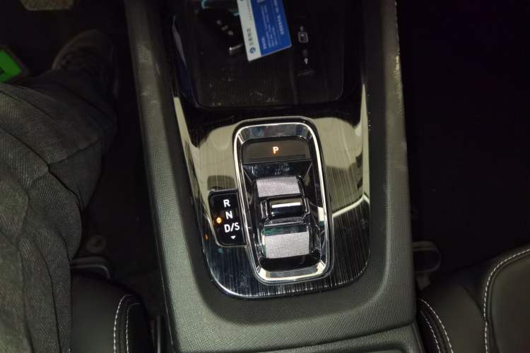 Used Skoda Octavia 2021 PRO TSI280 DSG Luxury Edition Gear Lever