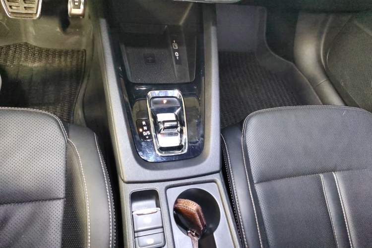 Used Skoda Octavia 2021 PRO TSI280 DSG Prestige Edition Gear Lever