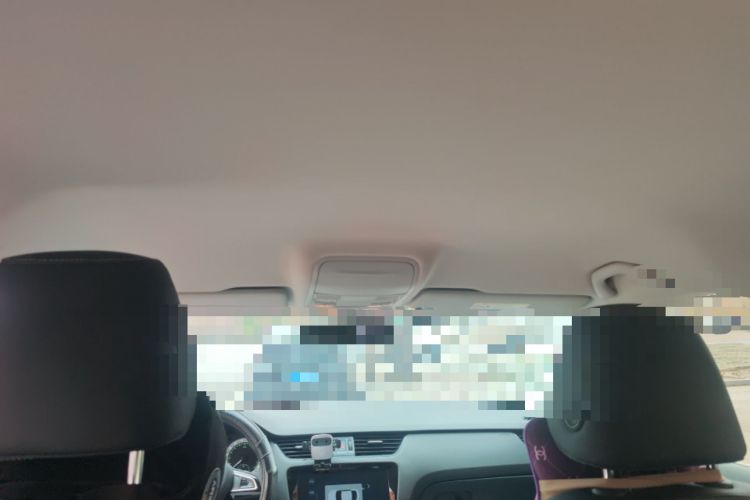 Used Skoda Octavia 2021 1.5L Manual Comfort Edition Headliner
