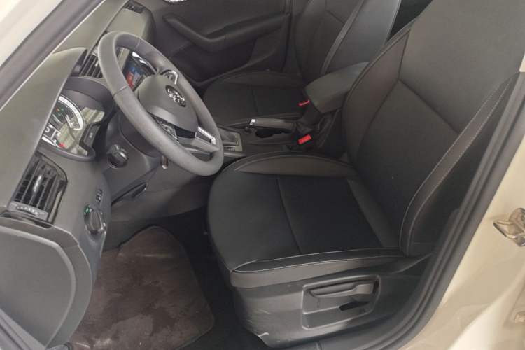 Used Skoda Octavia 2021 1.5L Automatic Comfort Edition Left Front Seat