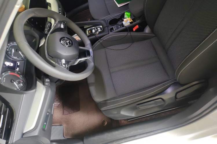 Used Skoda Octavia 2021 PRO TSI280 DSG Performance Edition Left Front Seat