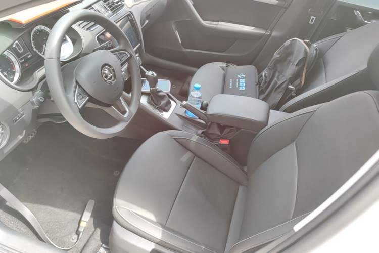 Used Skoda Octavia 2021 1.5L Automatic Comfort Edition Left Front Seat