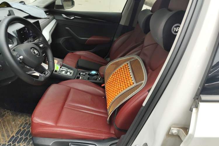 Used Skoda Octavia 2021 PRO TSI280 DSG Performance Edition Left Front Seat