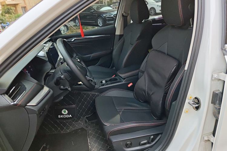 Used Skoda Octavia 2021 PRO TSI280 DSG Flagship Edition Left Front Seat