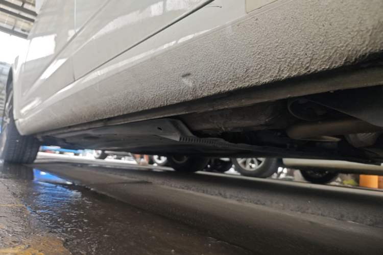 Used Skoda Octavia 2021 1.5L Automatic Comfort Edition Left Side Sill