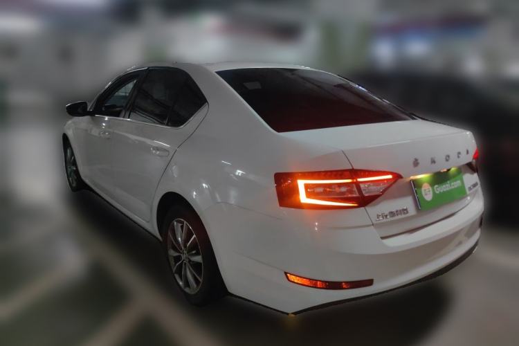 Used Skoda Octavia 2021 1.5L Automatic Comfort Edition Rear Left 45 Deg