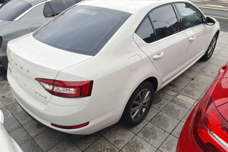 Used Skoda Octavia 2021 1.5L Automatic Comfort Edition Rear Right 45 Deg