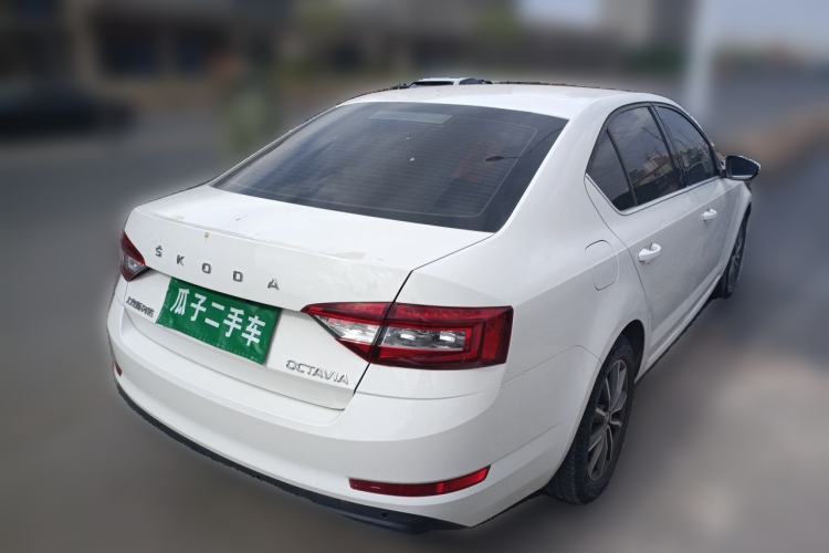 Used Skoda Octavia 2021 1.5L Automatic Comfort Edition Rear Right 45 Deg