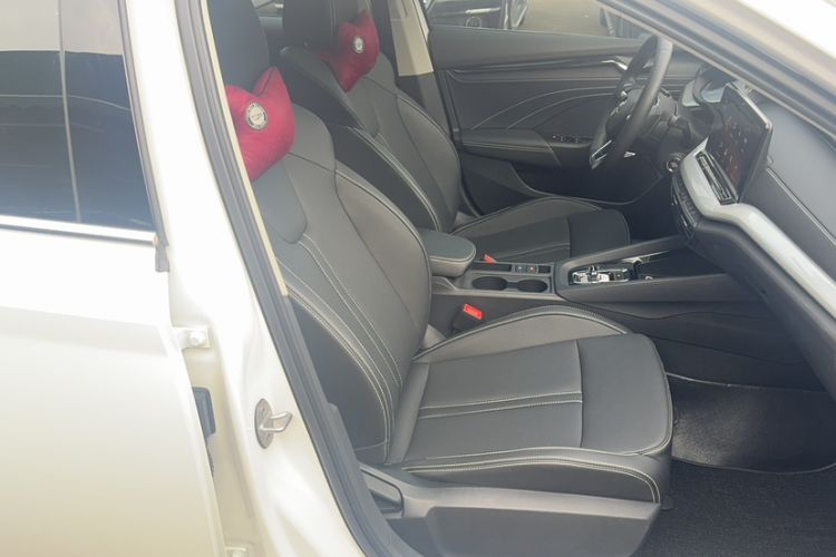 Used Skoda Octavia 2021 PRO TSI280 DSG Luxury Edition Right Front Seat