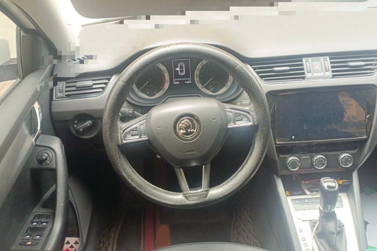 Used Skoda Octavia 2021 1.5L Automatic Comfort Edition Steering Wheel