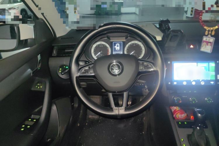 Used Skoda Octavia 2021 1.5L Automatic Comfort Edition Steering Wheel
