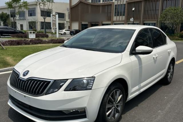 Used Skoda Octavia 2021 1.5L Automatic Comfort Edition