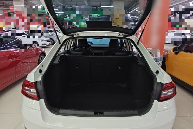 Used Skoda Octavia 2021 1.5L Automatic Comfort Edition Trunk