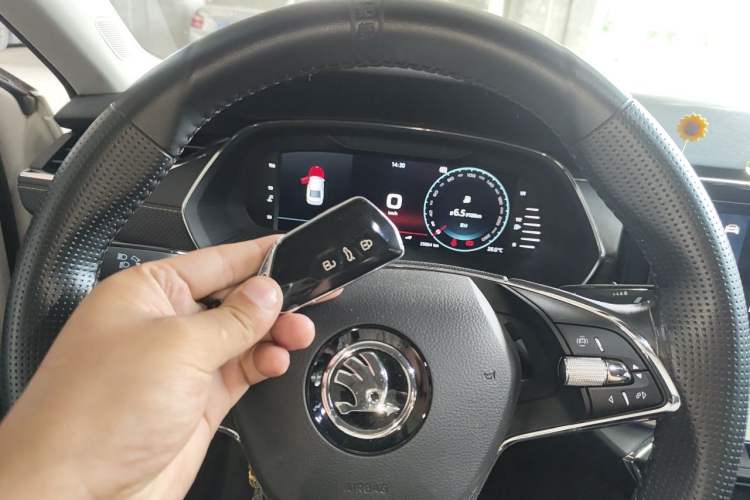 Used Skoda Octavia 2021 PRO TSI280 DSG Prestige Edition Vehicle Key