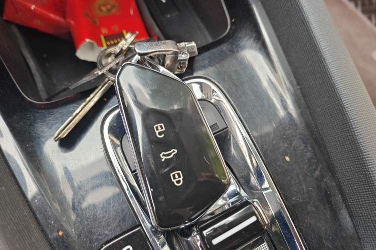 Used Skoda Octavia 2021 PRO TSI280 DSG Luxury Edition Vehicle Key