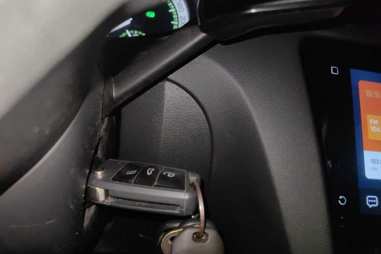 Used Skoda Octavia 2021 1.5L Automatic Comfort Edition Vehicle Key