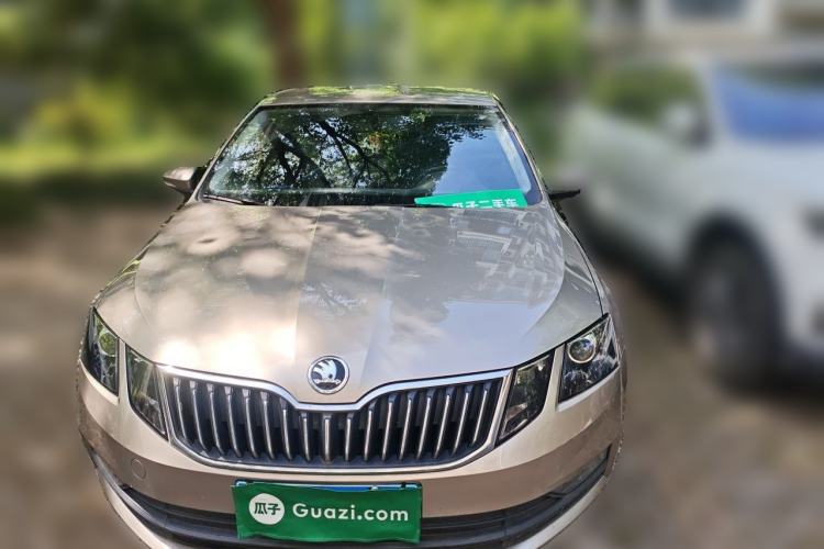 Used Skoda Octavia 2021 1.5L Automatic Comfort Edition Front