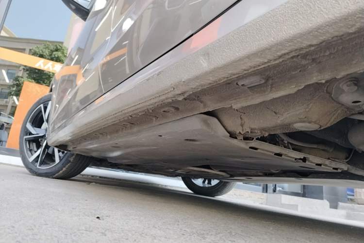 Used Skoda Octavia 2021 PRO TSI280 DSG Prestige Edition Left Side Sill