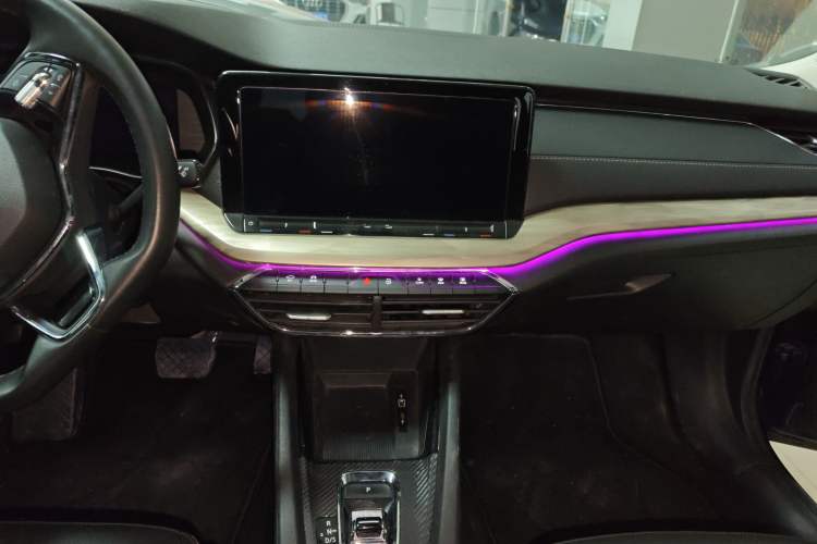 Used Skoda Octavia 2022 PRO TSI280 Luxury Edition Audio And AC Panel
