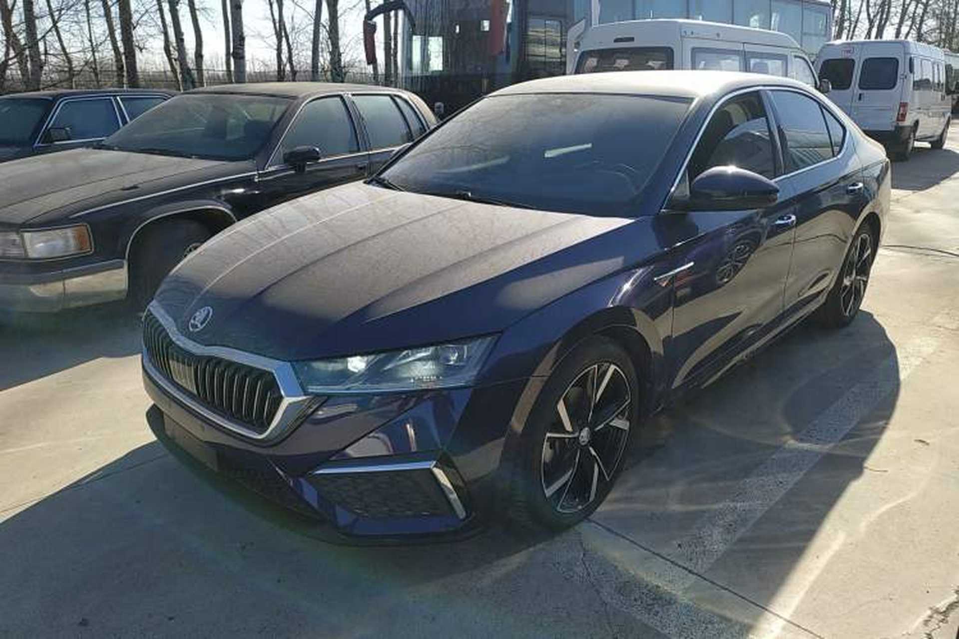 Used Skoda Octavia 2022 PRO TSI280 Luxury Edition Front Left 45 Deg