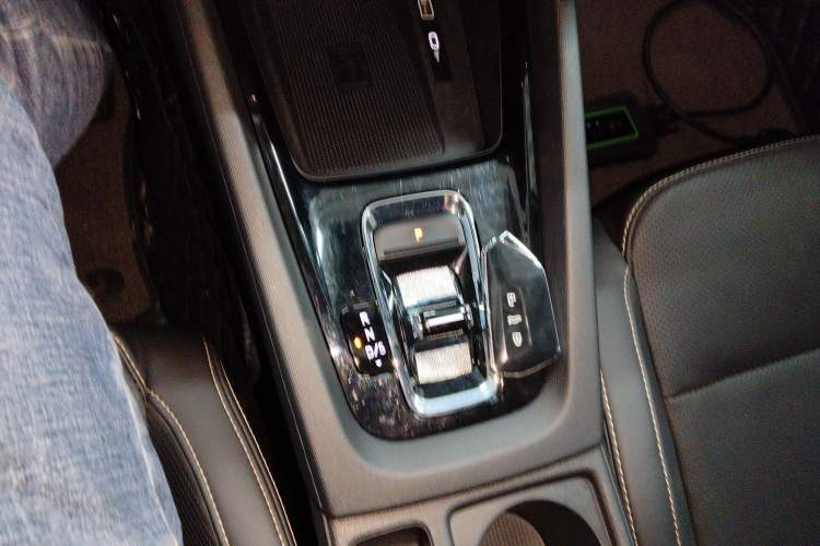 Used Skoda Octavia 2022 PRO TSI280 Luxury Edition Gear Lever