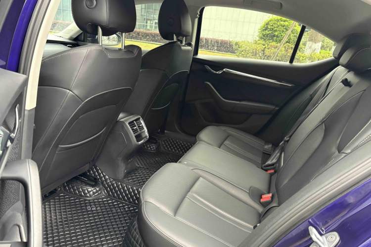Used Skoda Octavia 2022 PRO TSI280 Luxury Edition Interior 3