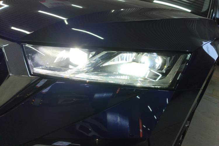 Used Skoda Octavia 2022 PRO TSI280 Luxury Edition Left Front Headlight