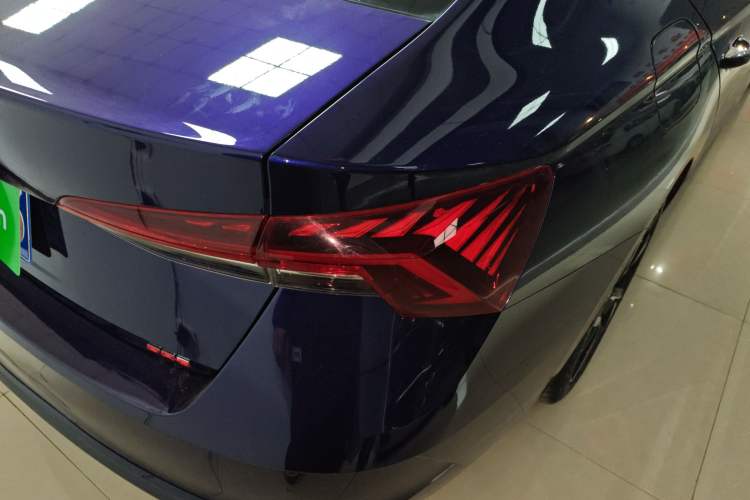 Used Skoda Octavia 2022 PRO TSI280 Luxury Edition Right Rear Taillight