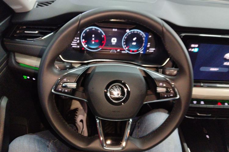 Used Skoda Octavia 2022 PRO TSI280 Luxury Edition Steering Wheel