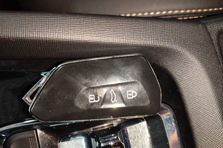 Used Skoda Octavia 2022 PRO TSI280 Luxury Edition Vehicle Key
