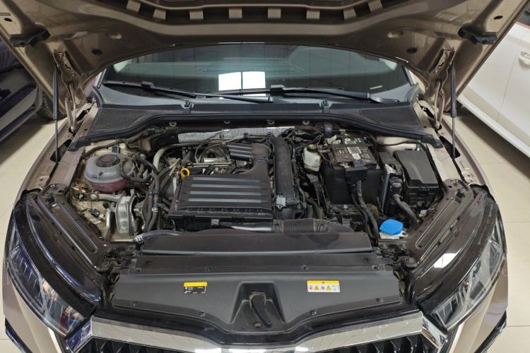 Used Skoda Octavia 2022 PRO TSI280 Luxury Edition Engine Bay