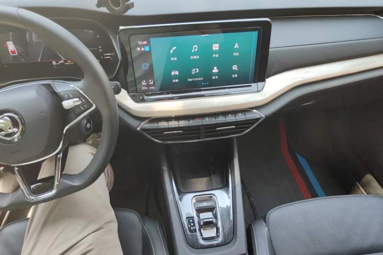 Used Skoda Octavia 2022 PRO TSI280 Luxury Edition Audio And AC Panel